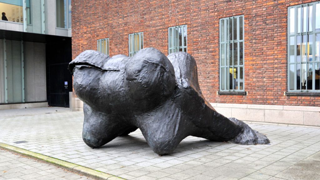 The many monuments and sculptures are one of things to see in Rotterdam.